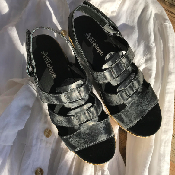 Antelope 876 Woven Plate metallic black sandals 38 - Picture 8 of 10